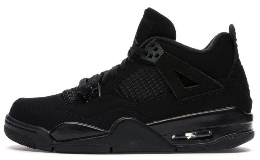 AIR JORDAN 4 RETRO “BLACK CAT” – ZapasUniverse